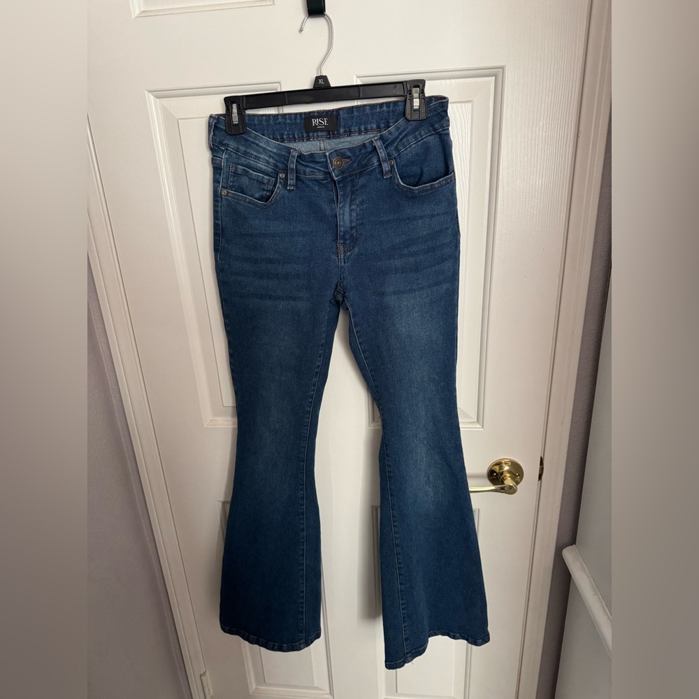 Stylish Blue Flare Jeans
